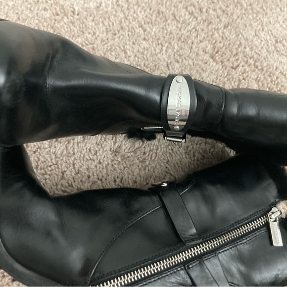 Michael Kors boots 6 1/2 M - Picture 11 of 14